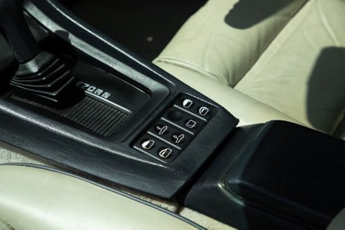 1987 Porsche 928 S4 In vendita (immagine 28 di 111)