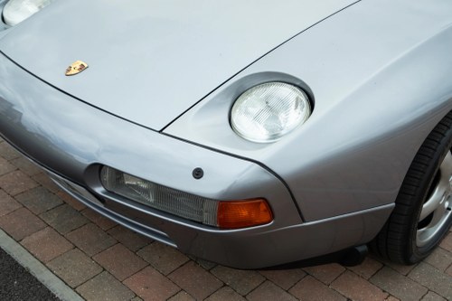 1987 Porsche 928 S4 In vendita (immagine 77 di 111)