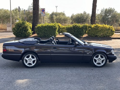 1988 Mercedes-Benz 230 CE Brabus SGS Biarritz For Sale (picture 25 of 107)