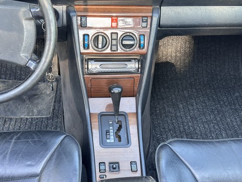 1988 Mercedes-Benz 230 CE Brabus SGS Biarritz For Sale (picture 54 of 107)