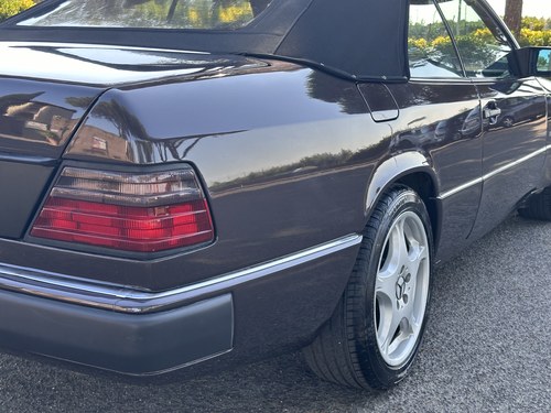 1988 Mercedes-Benz 230 CE Brabus SGS Biarritz For Sale (picture 61 of 107)