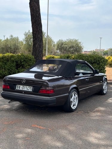 1988 Mercedes-Benz 230 CE Brabus SGS Biarritz For Sale (picture 30 of 107)