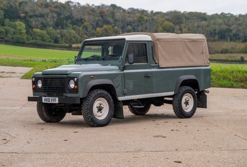 2010 Land Rover Defender 110 Single-Cab Pick-Up à vendre (picture 3 of 184)