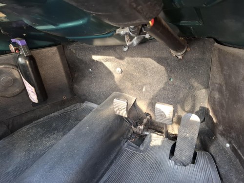 1997 Volkswagen Beetle with Rollback Sunroof à vendre (picture 35 of 60)