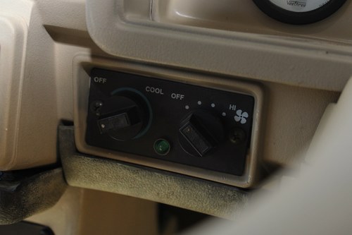 2009 Hindustan Ambassador Grand 1800ISX For Sale (picture 48 of 135)