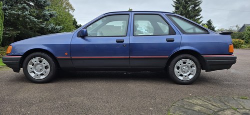 1990 Ford Sierra GLSi In vendita (immagine 12 di 39)
