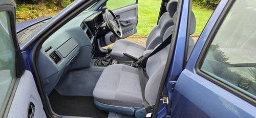 1990 Ford Sierra GLSi In vendita (immagine 28 di 39)