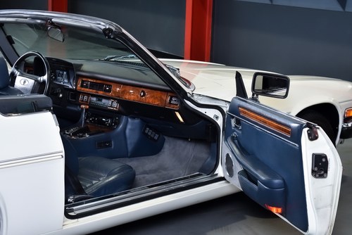 1990 Jaguar XJS Convertible 5,3L V12 In vendita (immagine 40 di 113)