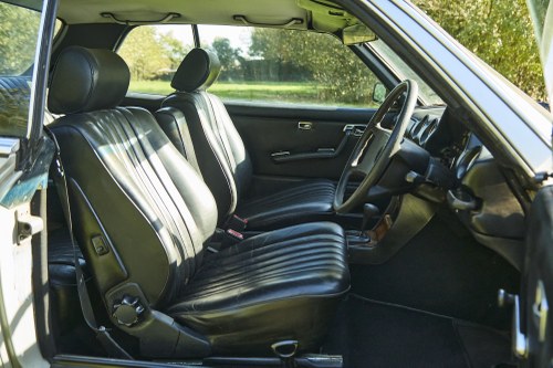 1982 Mercedes-Benz C123 230CE Pillarless Coupe In vendita (immagine 17 di 173)