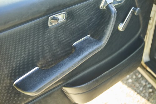 1982 Mercedes-Benz C123 230CE Pillarless Coupe In vendita (immagine 56 di 173)