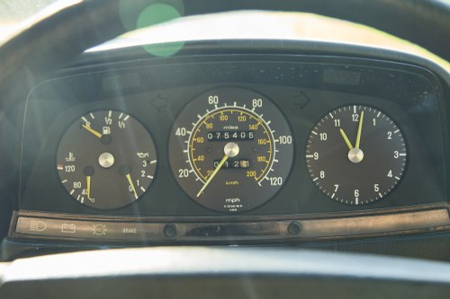 1982 Mercedes-Benz C123 230CE Pillarless Coupe In vendita (immagine 65 di 173)