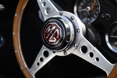 1969 MGB Roadster In vendita (immagine 43 di 180)