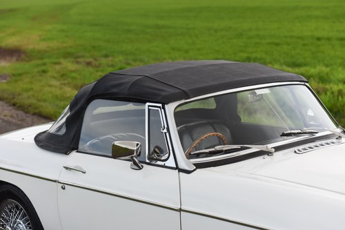 1969 MGB Roadster In vendita (immagine 103 di 180)
