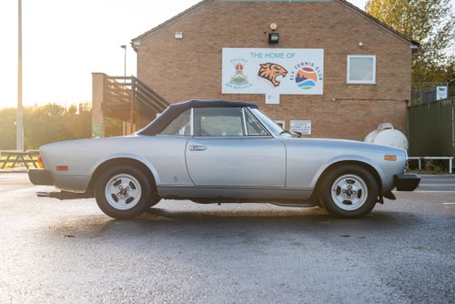 1979 Fiat 124 Spider CS2 En venta (imagen 18 de 159)