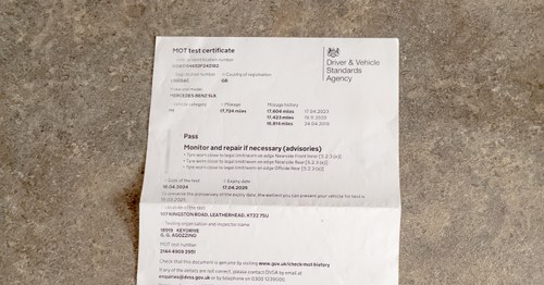 2001 Mercedes-Benz SLK320 (R170) Te koop (foto 101 van 109)