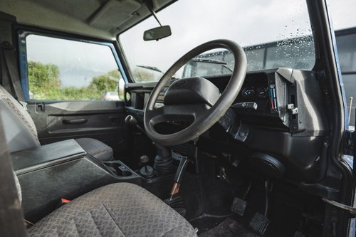 2006 Land Rover Defender 110 County TD5 In vendita (immagine 35 di 163)