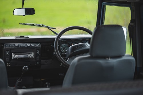 2006 Land Rover Defender 110 County TD5 In vendita (immagine 41 di 163)