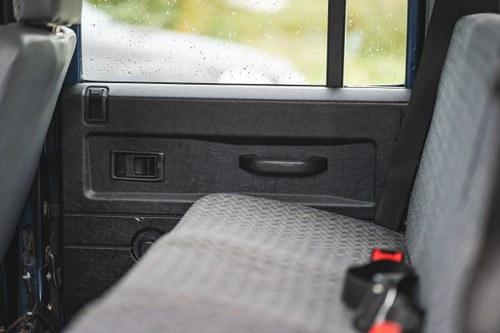 2006 Land Rover Defender 110 County TD5 In vendita (immagine 54 di 163)