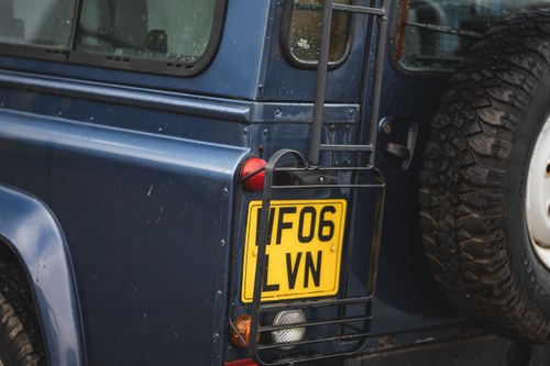 2006 Land Rover Defender 110 County TD5 In vendita (immagine 91 di 163)