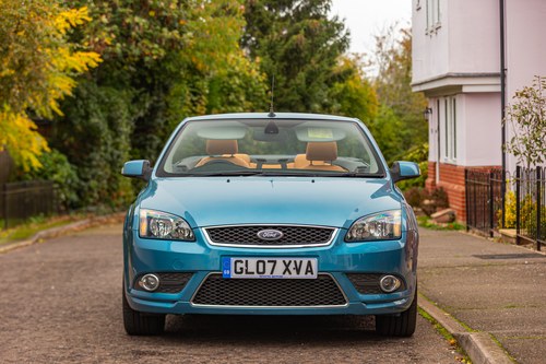 2007 Ford Focus 2L CC zum Verkauf (Bild 2 von 164)