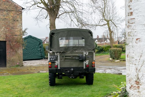 1985 Land Rover Series III Lightweight In vendita (immagine 10 di 142)