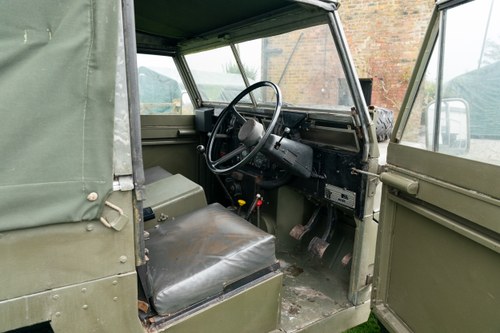 1985 Land Rover Series III Lightweight In vendita (immagine 33 di 142)