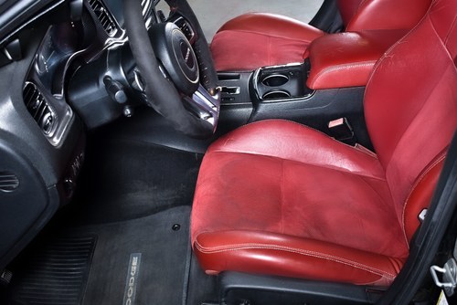 2012 Dodge Charger SRT8 Sedan 6.4L HEMI Te koop (foto 37 van 91)