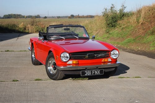 1971 Triumph TR6 till salu (bild 10 av 112)
