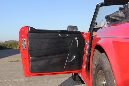 1971 Triumph TR6 till salu (bild 35 av 112)