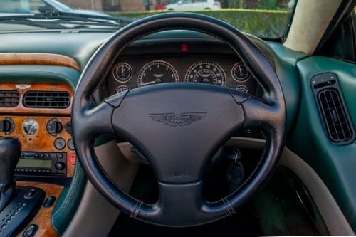 2001 Aston Martin DB7 V12 Vantage Volante In vendita (immagine 26 di 116)