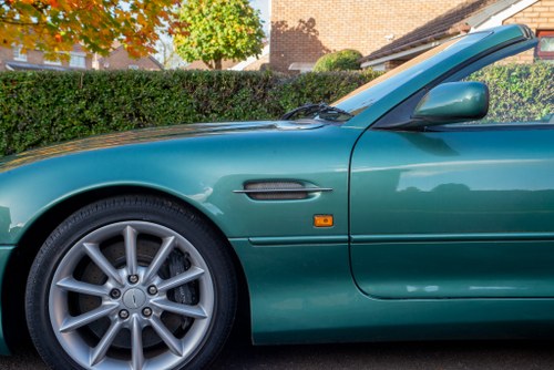 2001 Aston Martin DB7 V12 Vantage Volante In vendita (immagine 58 di 116)