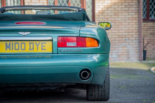 2001 Aston Martin DB7 V12 Vantage Volante In vendita (immagine 62 di 116)