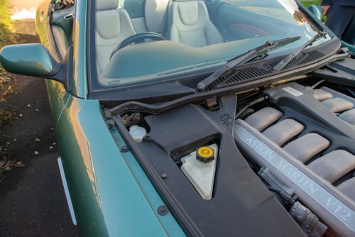 2001 Aston Martin DB7 V12 Vantage Volante In vendita (immagine 89 di 116)