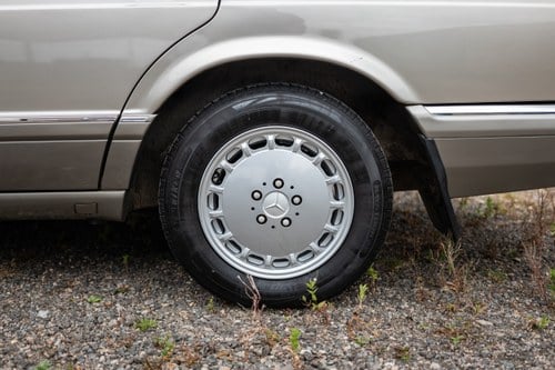 1990 Mercedes Benz 300SE (W126) For Sale (picture 22 of 268)