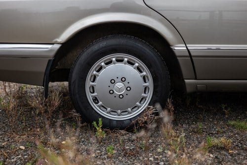 1990 Mercedes Benz 300SE (W126) For Sale (picture 32 of 268)