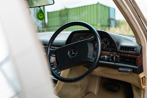 1990 Mercedes Benz 300SE (W126) For Sale (picture 46 of 268)