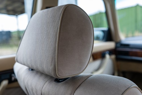 1990 Mercedes Benz 300SE (W126) For Sale (picture 112 of 268)