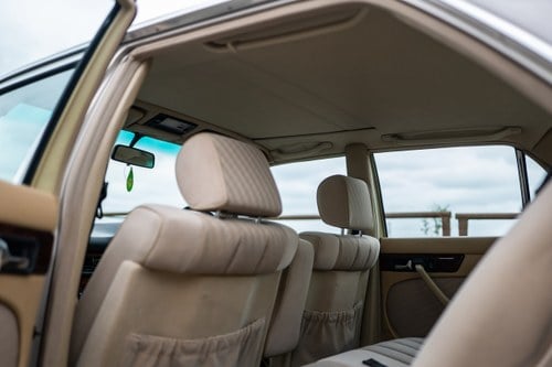 1990 Mercedes Benz 300SE (W126) For Sale (picture 139 of 268)