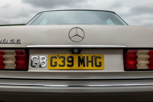 1990 Mercedes Benz 300SE (W126) For Sale (picture 184 of 268)