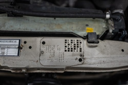 1990 Mercedes Benz 300SE (W126) For Sale (picture 186 of 268)