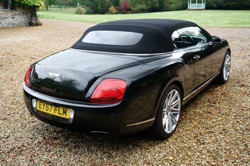 2007 Bentley Continental W12 GTC à vendre (picture 28 of 165)