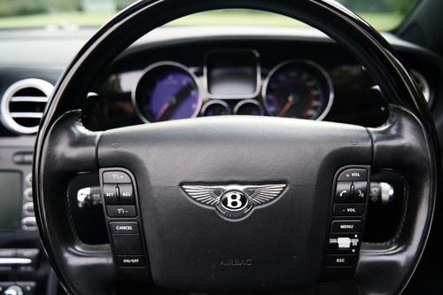 2007 Bentley Continental W12 GTC à vendre (picture 53 of 165)