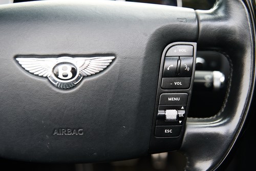 2007 Bentley Continental W12 GTC à vendre (picture 54 of 165)