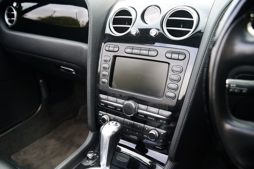 2007 Bentley Continental W12 GTC à vendre (picture 60 of 165)