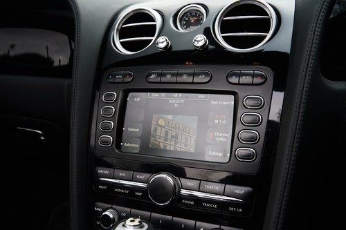 2007 Bentley Continental W12 GTC à vendre (picture 72 of 165)