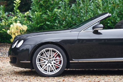 2007 Bentley Continental W12 GTC à vendre (picture 128 of 165)