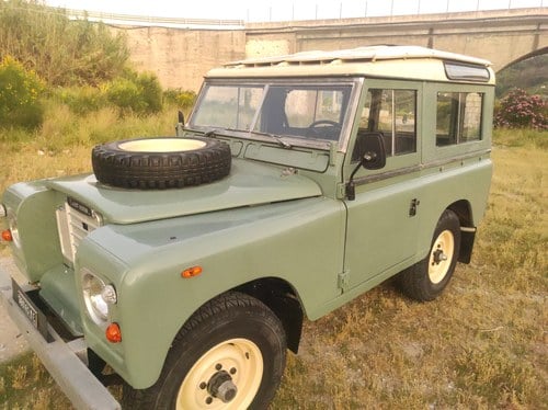 1983 Land Rover Series III 88" zum Verkauf (Bild 17 von 207)