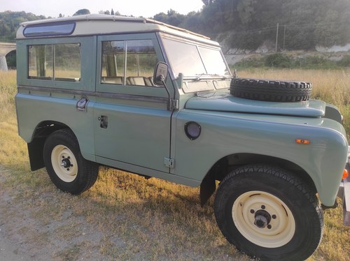 1983 Land Rover Series III 88" zum Verkauf (Bild 30 von 207)