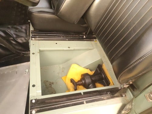 1983 Land Rover Series III 88" zum Verkauf (Bild 85 von 207)