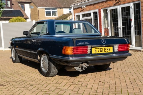 1988 Mercedes-Benz R107 500SL à vendre (picture 9 of 92)